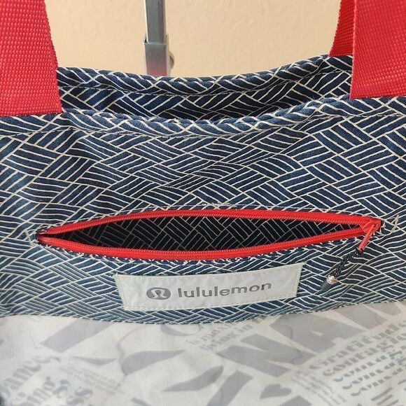 Lululemon large one-of-a-kind upcycle handmade tote - Picture 7 of 11